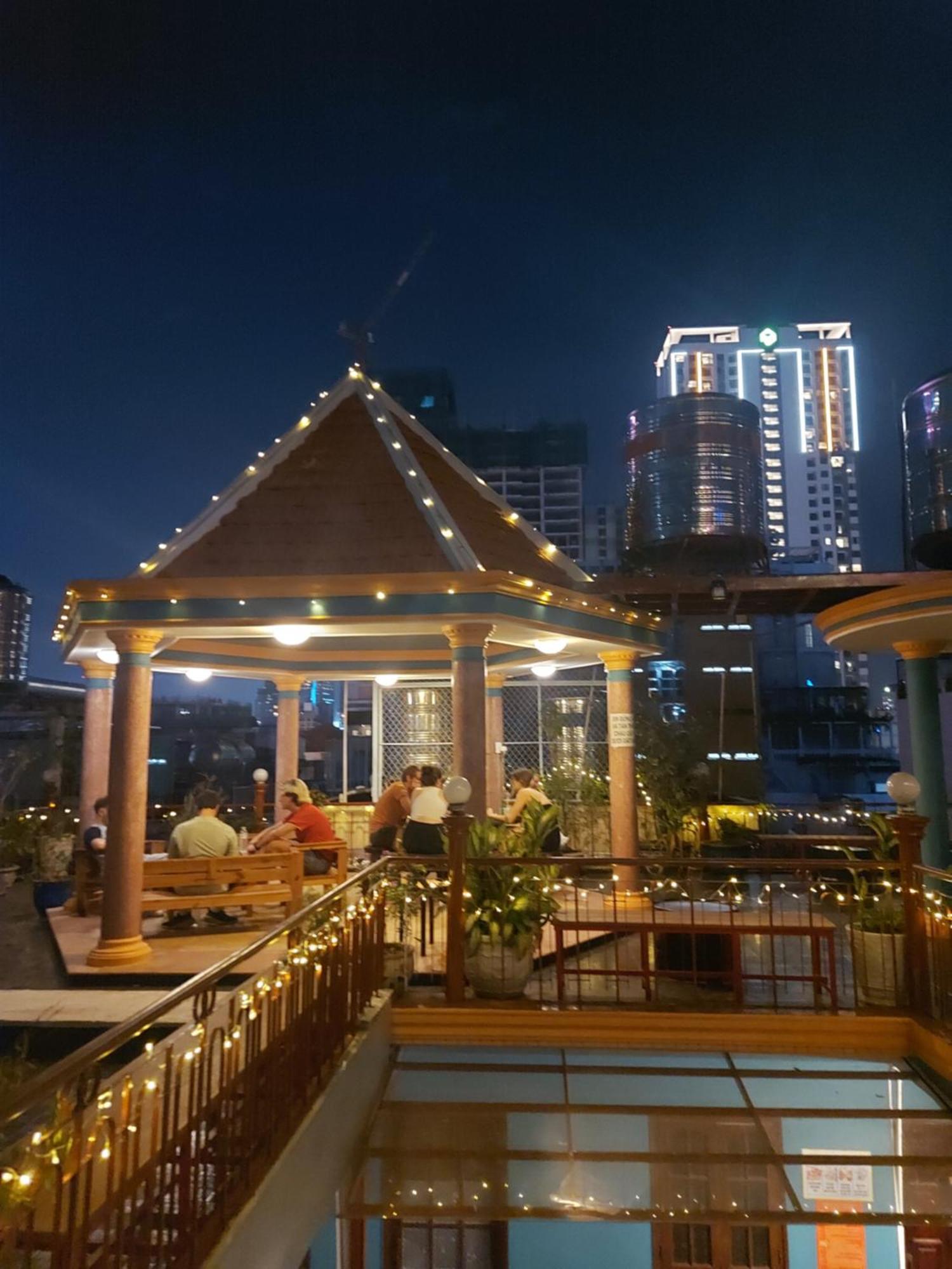 Saigon Rooftops Hostel Ho Či Minovo Město Exteriér fotografie