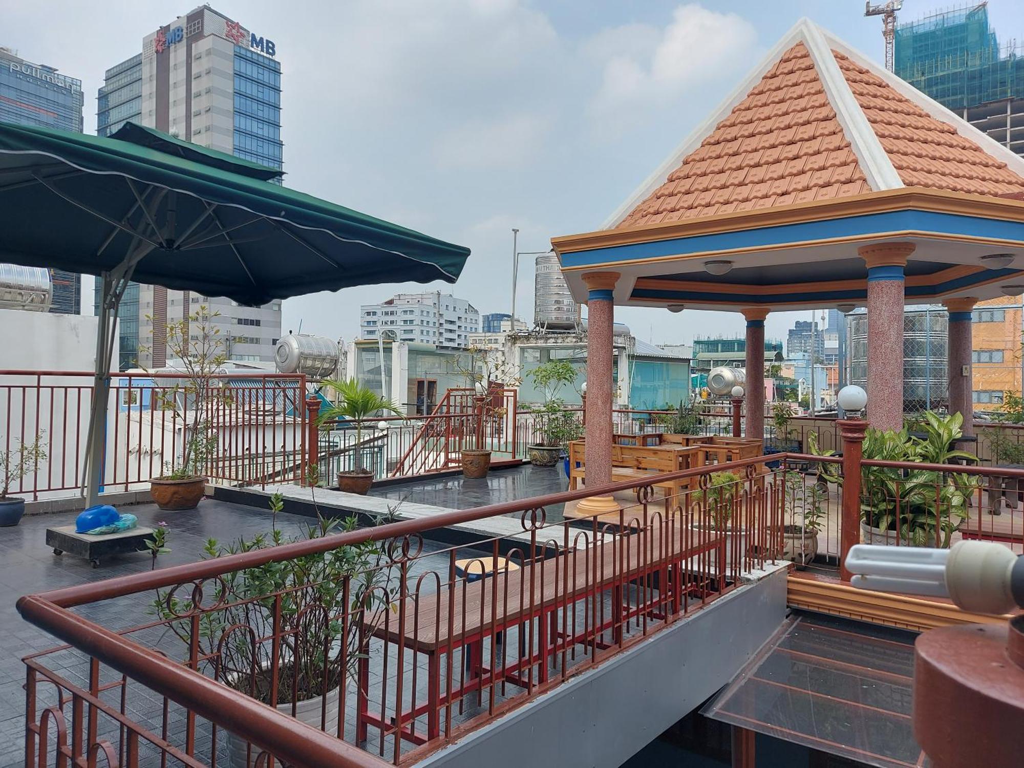 Saigon Rooftops Hostel Ho Či Minovo Město Exteriér fotografie